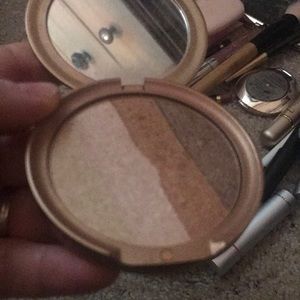 Jane Iredale moonglow in old packaging used